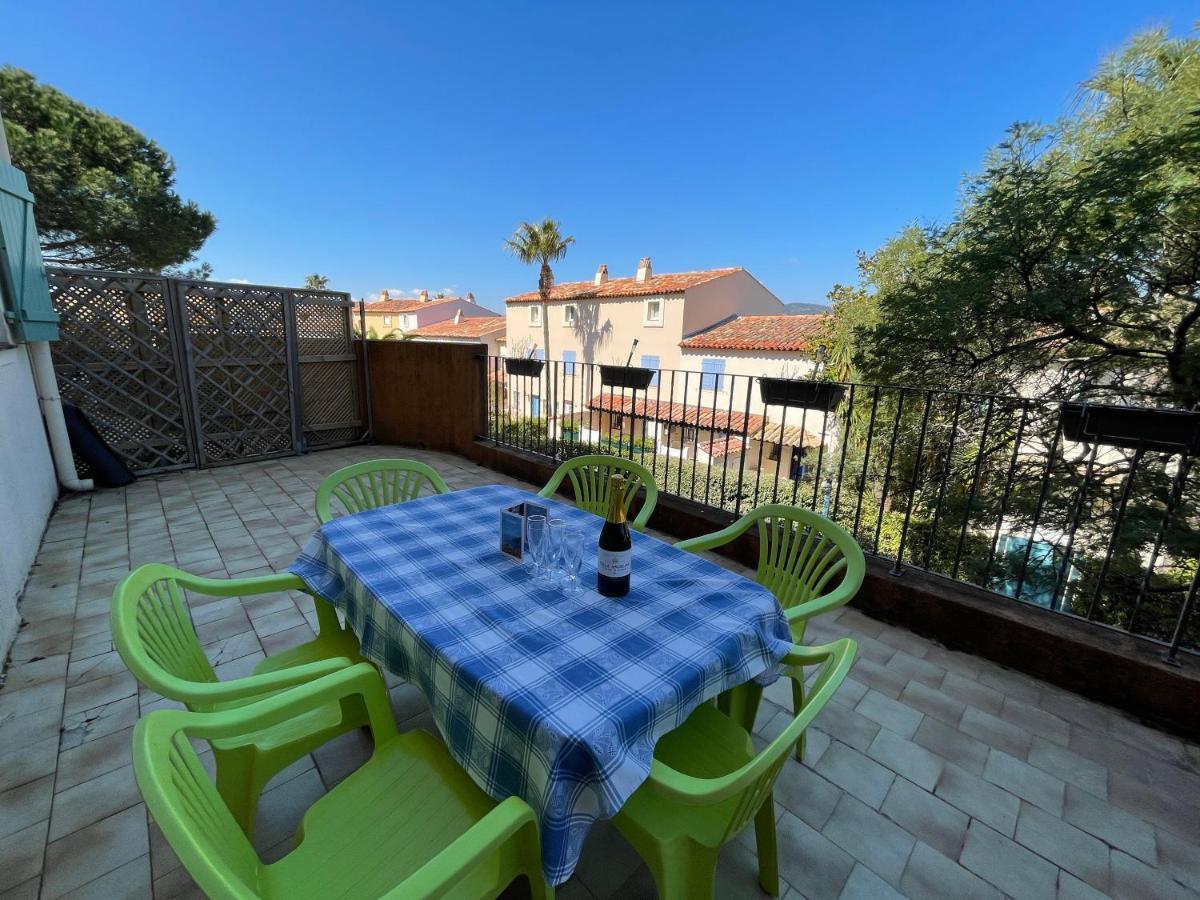 Apartment Port Cogolin With Garden View Grimaud Exteriér fotografie
